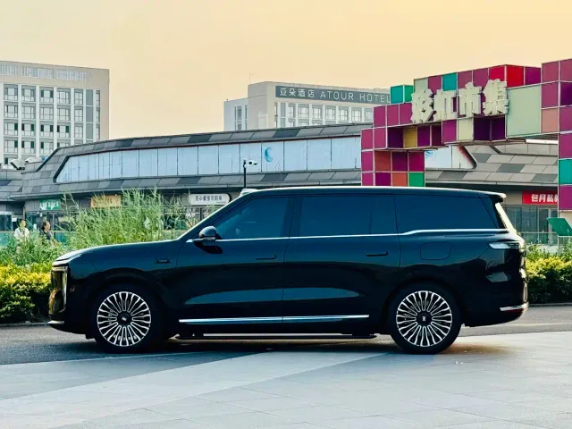 IM Motors LS9 — Фото автомобиля 3