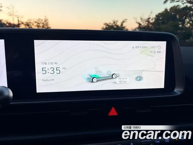 Hyundai Ioniq 6 — Фото автомобиля 12