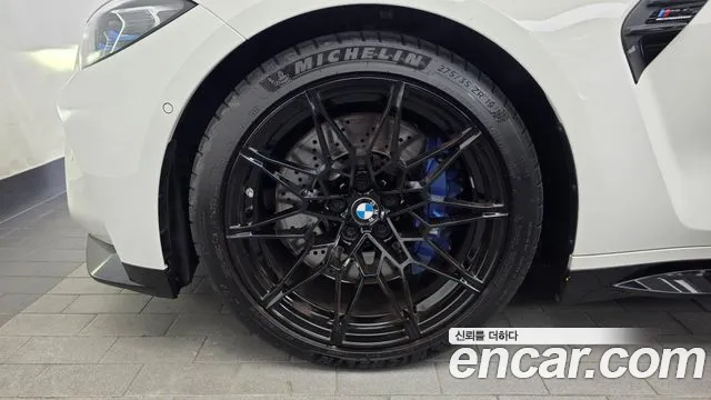 BMW M4 — Фото автомобиля 5