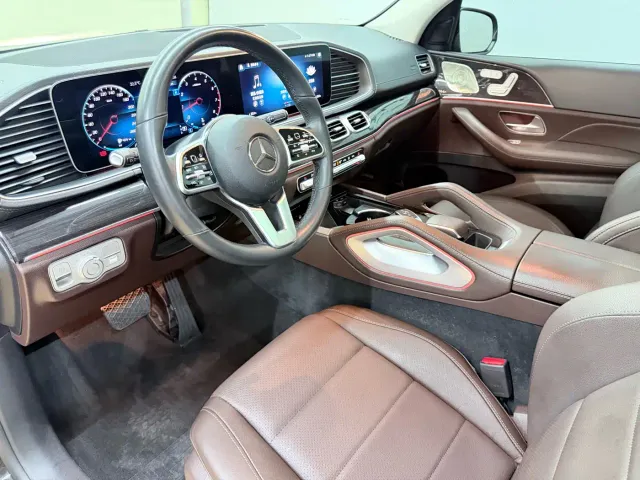 Mercedes-Benz GLE-Class — Фото автомобиля 17