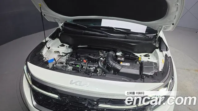 Kia Seltos Бензин 1.6 турбо 2WD — Фото автомобиля 6
