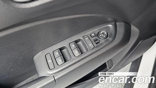 Hyundai Venue Venue 1.6 Premium — Фото автомобиля 30