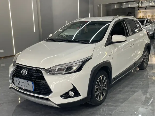 Фотография автомобиля — Toyota YARiS L Zhi Xuan