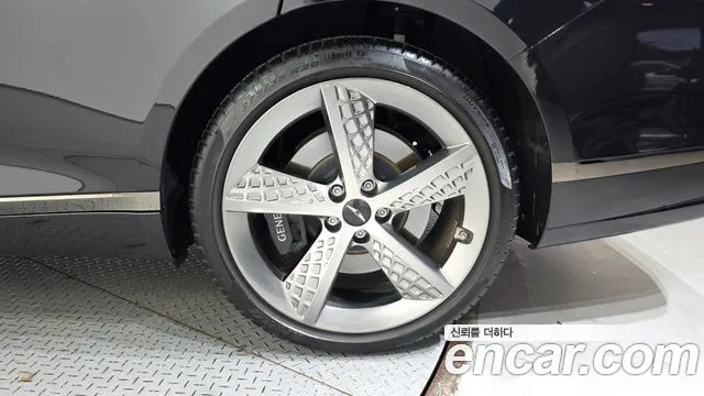Genesis G80 RG3 — Фото автомобиля 6