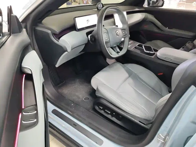 Nio ET5 Touring — Фото автомобиля 15