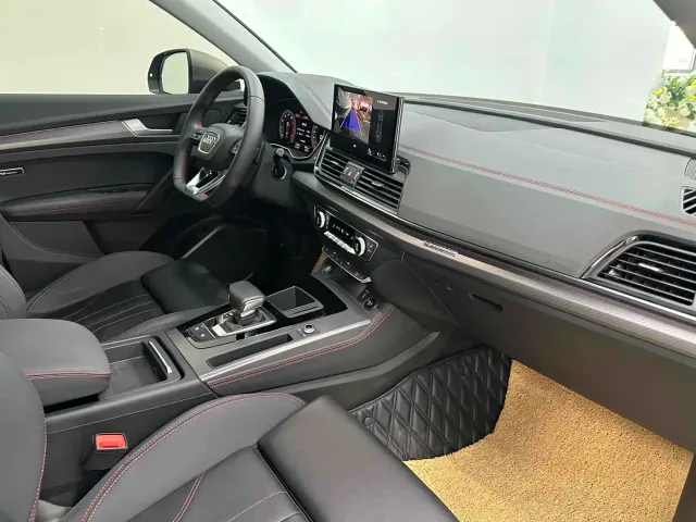 Audi Q5L — Фото автомобиля 15