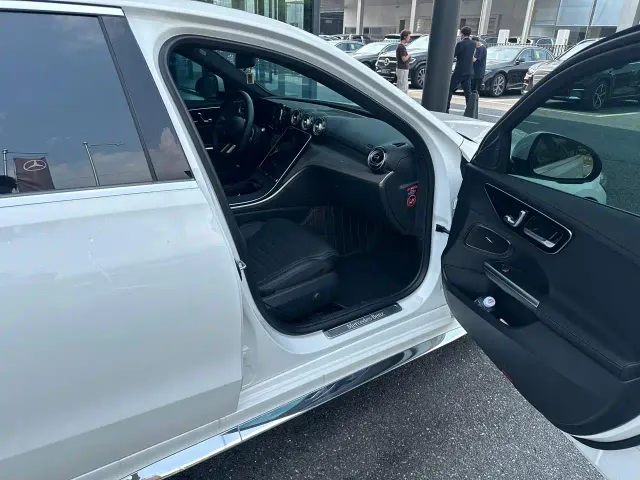 Mercedes-Benz C-Class — Фото автомобиля 5