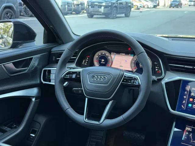Audi A6L — Фото автомобиля 11
