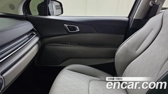 Kia Carnival 4th Gen — Фото автомобиля 14
