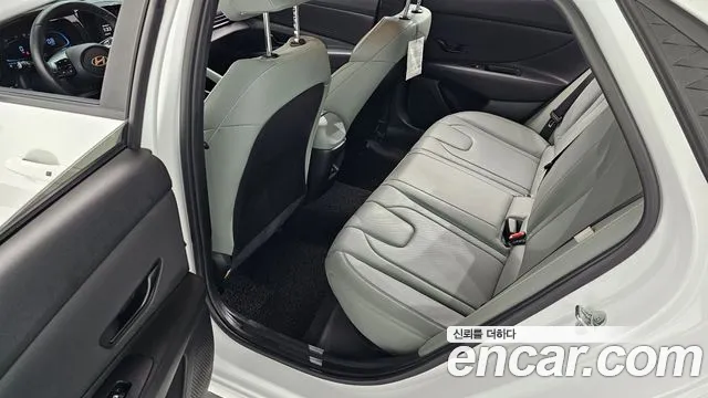 Hyundai AVANTE Новый Avante (CN7) — Фото автомобиля 11