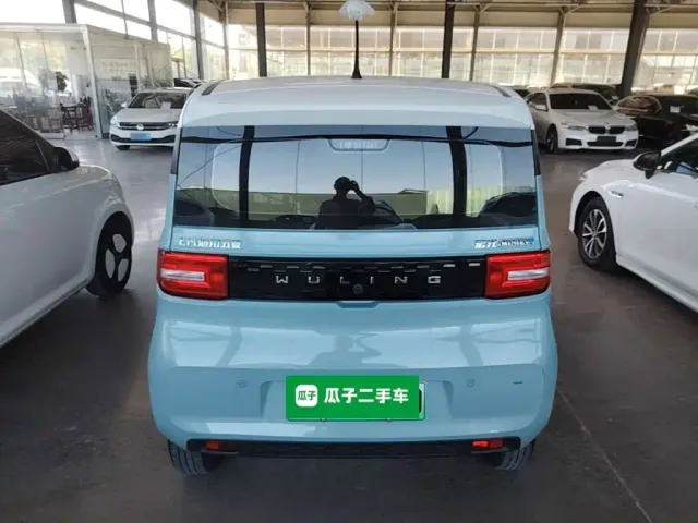 Wuling Hongguang Mini EV — Фото автомобиля 5