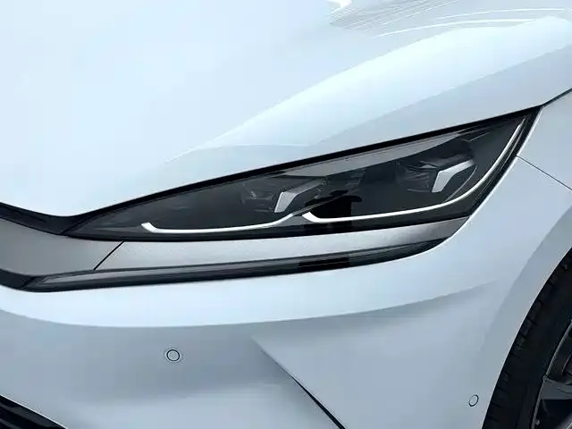 BYD Qin L — Фото автомобиля 19