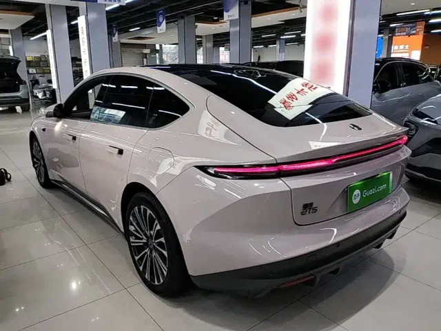 Nio ET5 — Фото автомобиля 4