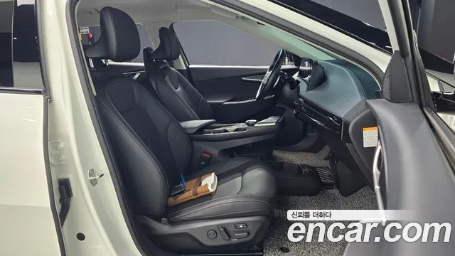 Kia EV6 — Фото автомобиля 10