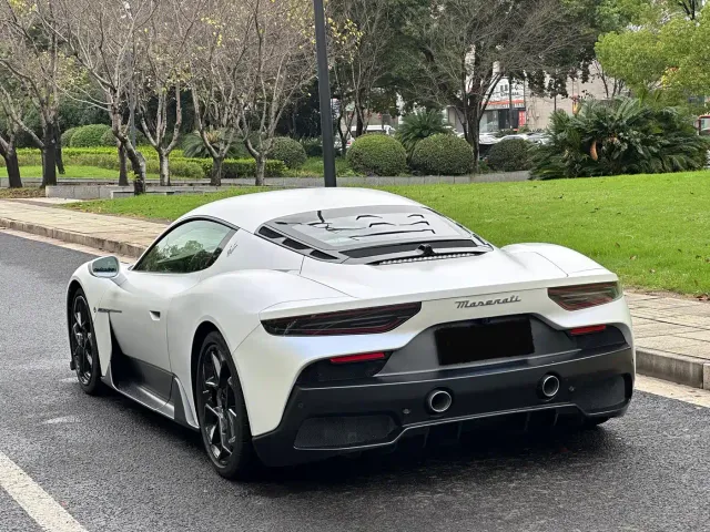 Maserati MC20 — Фото автомобиля 3