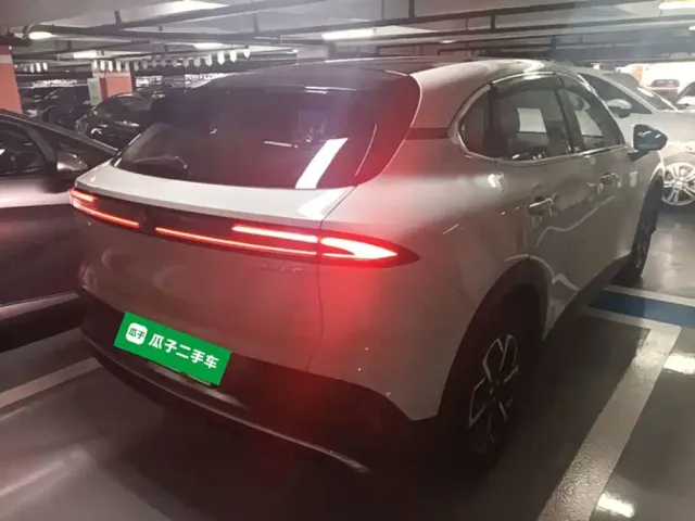 Baojun Yunhai — Фото автомобиля 6