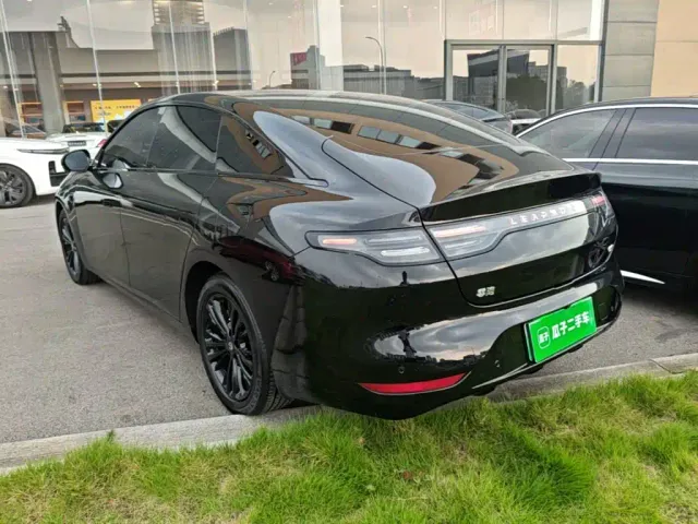 Leapmotor C01 — Фото автомобиля 4