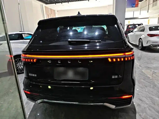 Geely Xingyue L — Фото автомобиля 5