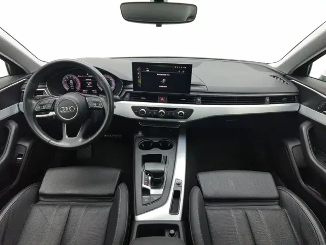 Audi A4L — Фото автомобиля 5