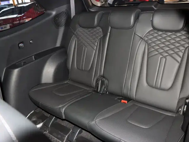 Hyundai Custo — Фото автомобиля 12