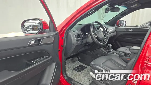KG_Mobility_Ssangyong Rexton Новый Rexton Sport Khan Дизель 2.2 4WD — Фото автомобиля 10