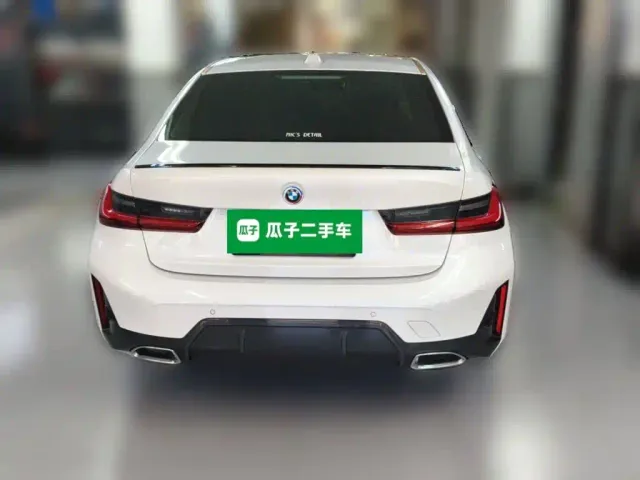 BMW 3 Series — Фото автомобиля 3