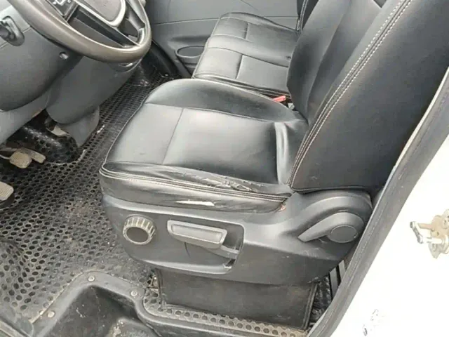 Maxus Xintu V80 — Фото автомобиля 14
