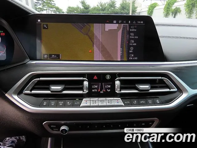 BMW X7 — Фото автомобиля 13