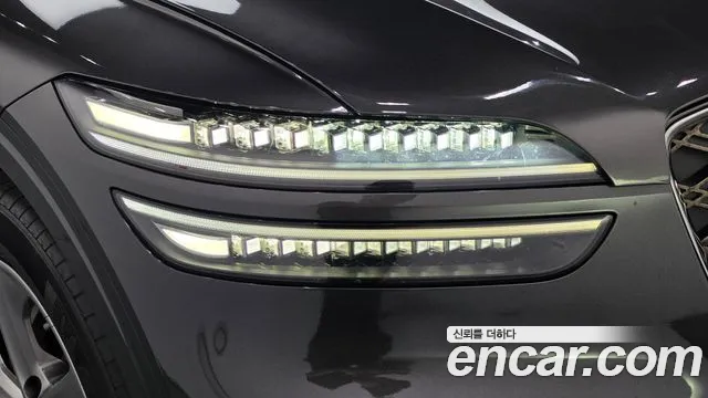 Genesis GV70 — Фото автомобиля 7