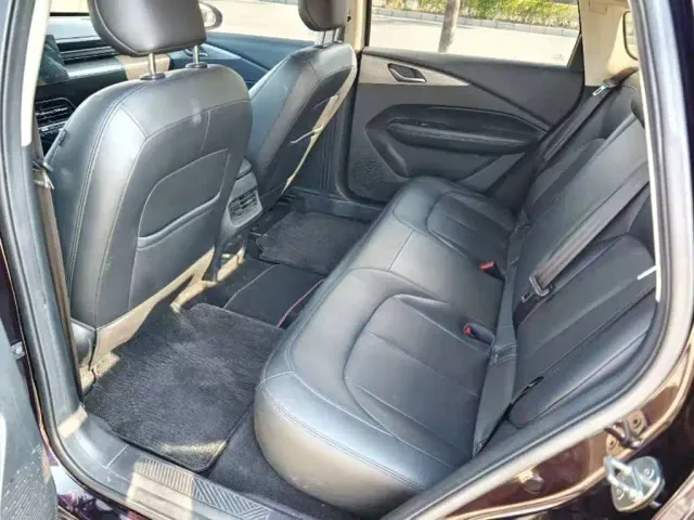 Wuling Starlight — Фото автомобиля 4