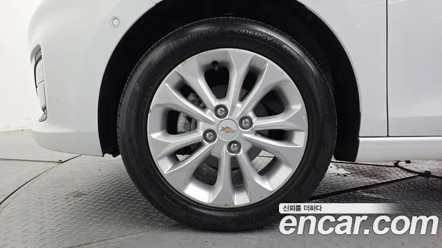 Chevrolet Spark — Фото автомобиля 5