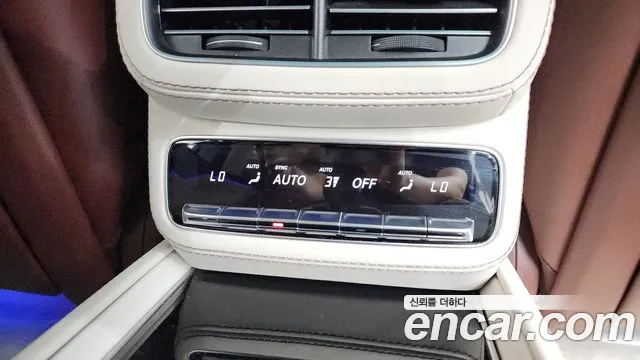 Mercedes-Benz GLS-Class — Фото автомобиля 26