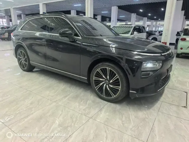 Xpeng G9 — Фото автомобиля 3