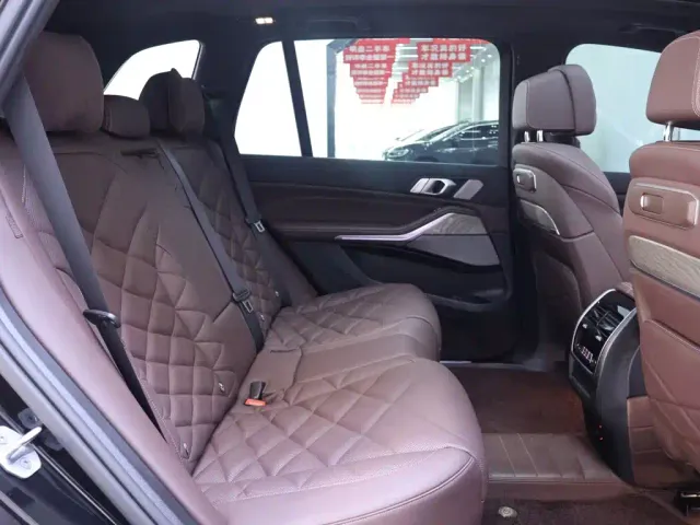 BMW X5 — Фото автомобиля 22