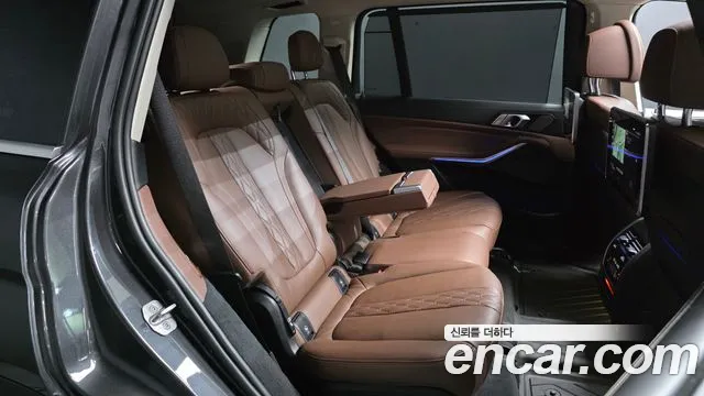 BMW X7 G07 — Фото автомобиля 17