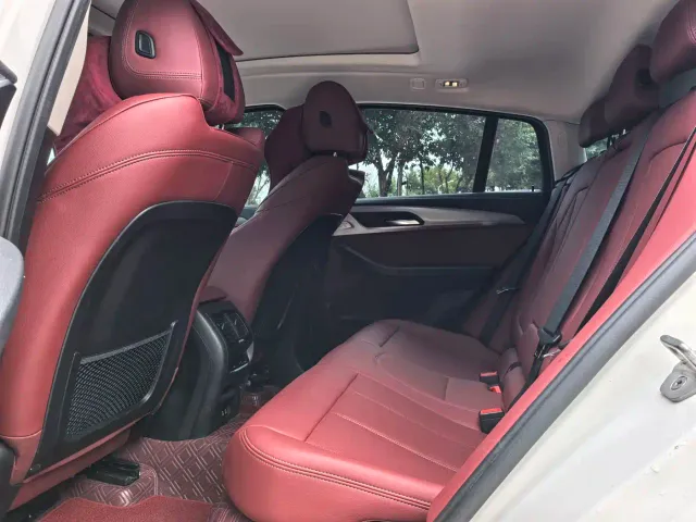 BMW X4 — Фото автомобиля 15