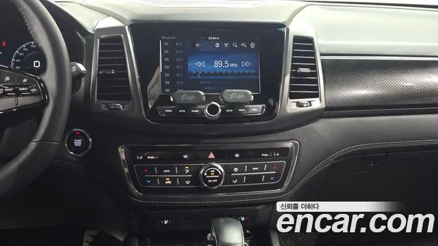 KG_Mobility_Ssangyong Rexton Новый Rexton Sport Дизель 2.2 4WD — Фото автомобиля 13