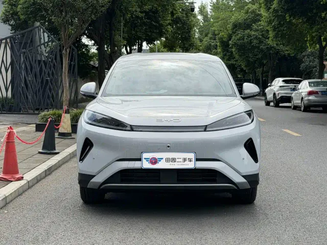 BYD Seal 05 DM-i — Фото автомобиля 2