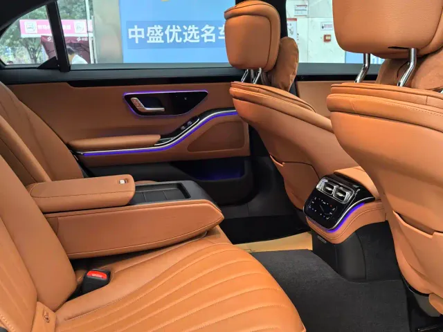 Mercedes-Benz S-Class — Фото автомобиля 13