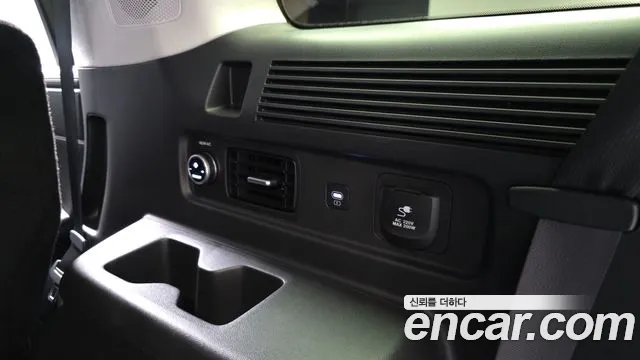 Hyundai Santafe — Фото автомобиля 26