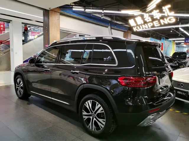 Mercedes-Benz GLB-Class — Фото автомобиля 3