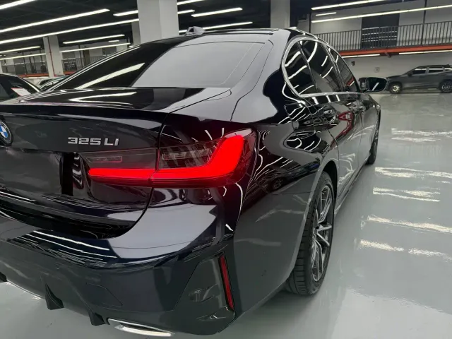 BMW 3 Series — Фото автомобиля 27