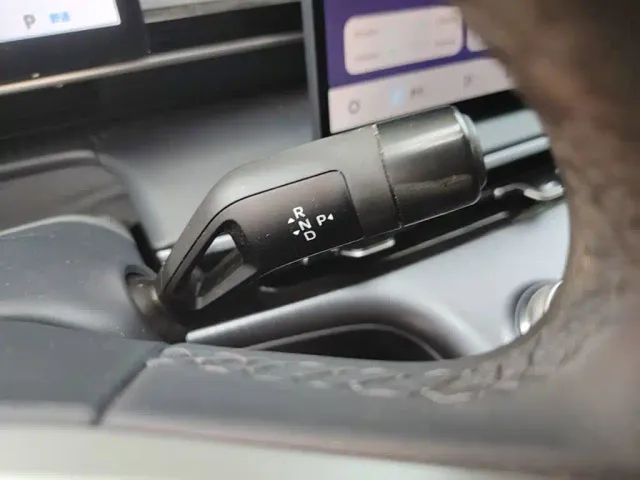 Geely Galaxy E5 — Фото автомобиля 13