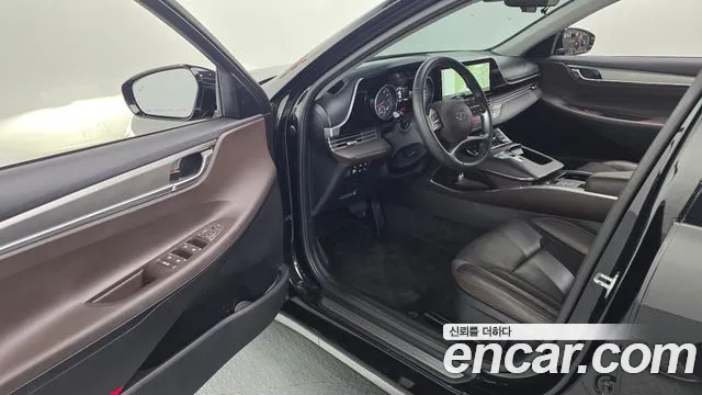Hyundai Grandeur New — Фото автомобиля 15
