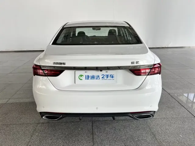 Geely Binrui — Фото автомобиля 11