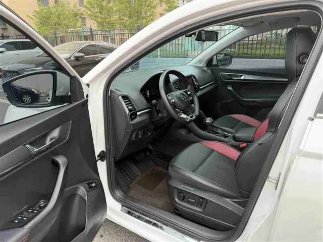 Skoda Karoq — Фото автомобиля 5