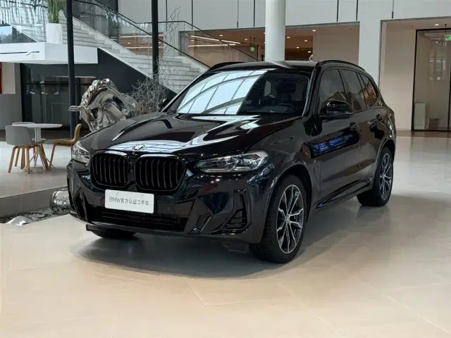 Фотография автомобиля — BMW X3
