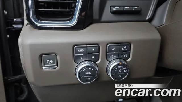 GMC Sierra — Фото автомобиля 24