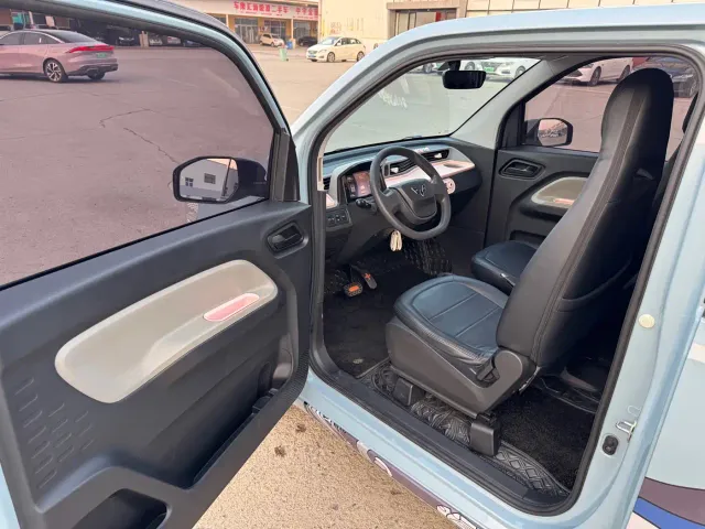 Wuling Hongguang Mini EV — Фото автомобиля 8