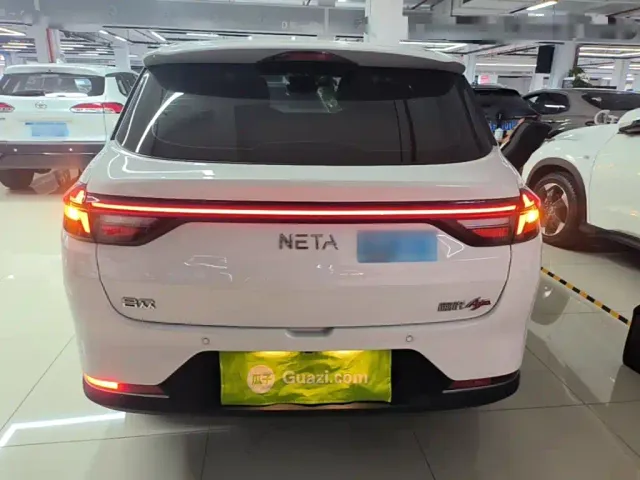 Hozon Neta Aya — Фото автомобиля 5
